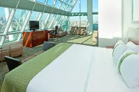 LIC Manhattan View Hotel