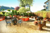 West Sonoma Inn & Spa فنادق في Guerneville