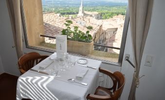 Hôtel Restaurant Panoramique César