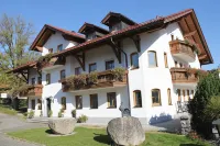 Landgasthof Schmalhofer Hotels in Zenting