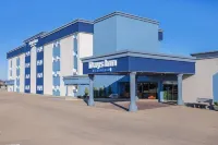 Days Inn & Conference Centre by Wyndham Camrose Norsemen Hotel a 