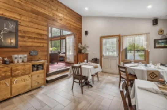 กู้ดเมดิซิน ลอดจ์ เบดแอนด์เบรคฟาสต์