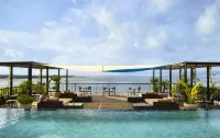 Adiwana Warnakali Resort - مسبح على السطح