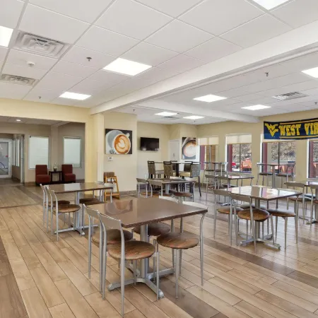 Quality Inn & Suites Morgantown - University Area
