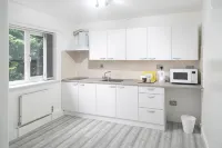 Hills View Apartments