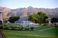 Swartberg Country Manor - parkir