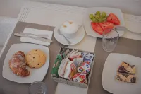 Suite la PerlaNera- TorreCanne - 朝食