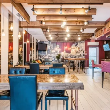 Samesun Montreal Отели в г. Монреаль
