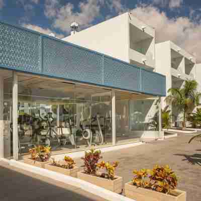 Oasis Lanz Beach Mate Hotel Exterior