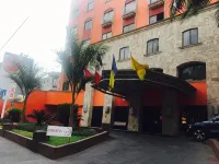 Hotel Celta فنادق في سابوبان