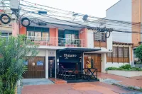 Casa de Pinos Hotel