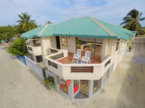 Beach Home Kelaa Hotels in Kelaa
