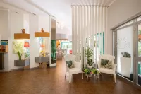 Hotel Parco dei Pini - 100mt Dal Mare