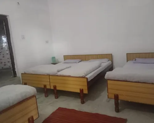 Hotel Amisha Hotels in Guptkashi