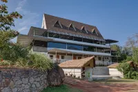 Thenmala Ecoresort
