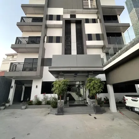 A&J Kampot Boutique