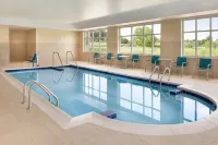 TownePlace Suites Milwaukee Grafton Hotels in Port Washington