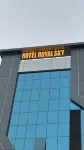 hotel royal sky Hôtels à : Morbi