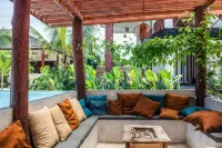 Baobab Bungalows