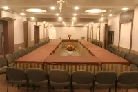 New Hotel Europa Inn - موقف سيارات