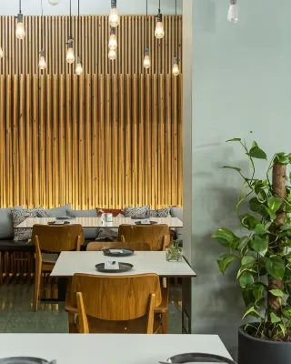 Sunflower Hotel Apartments - Pemandangan Pantai