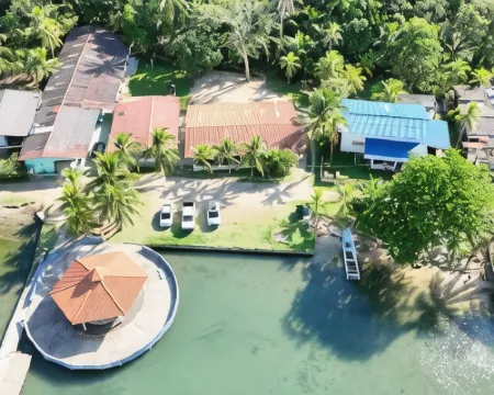 La Posada del Buzo Hotels in Portobelo