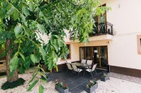 Vén Diófa De Lux Panzió Hotels in 