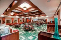 Club Paraiso - breakfast