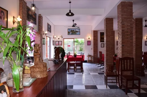 Bou Savy Guesthouse - 2-Star