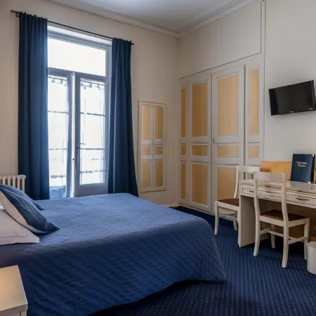 Logis Hôtel Central