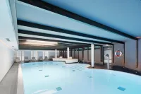 Relais & Châteaux 蘭德豪斯 斯特里克 - 游泳池