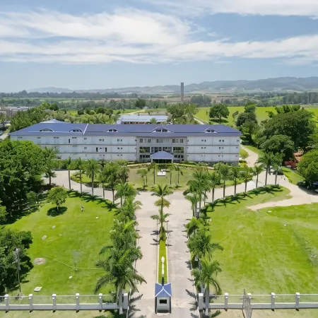 Colonial Plaza Hotel Pindamonhangaba