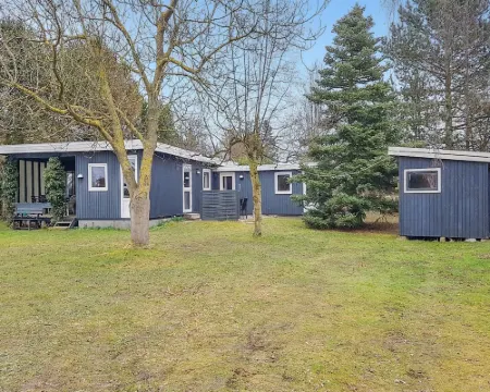 "Frode" - 400m from the Sea Hoteles en Idestrup