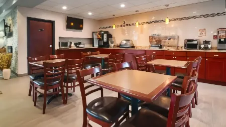 Best Western Sky Valley Inn Отели в г. Каткарт