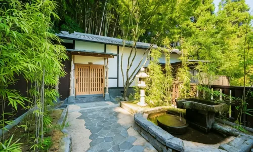 Beppu Showaen
