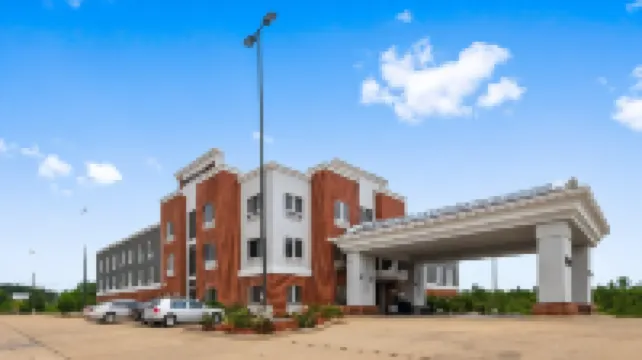 เบสท์เวสเทิร์นพลัส โอ๊คฮาร์เบอร์ โฮเทลแอนด์คอนเฟอเรนซ์เซ็นเตอร์