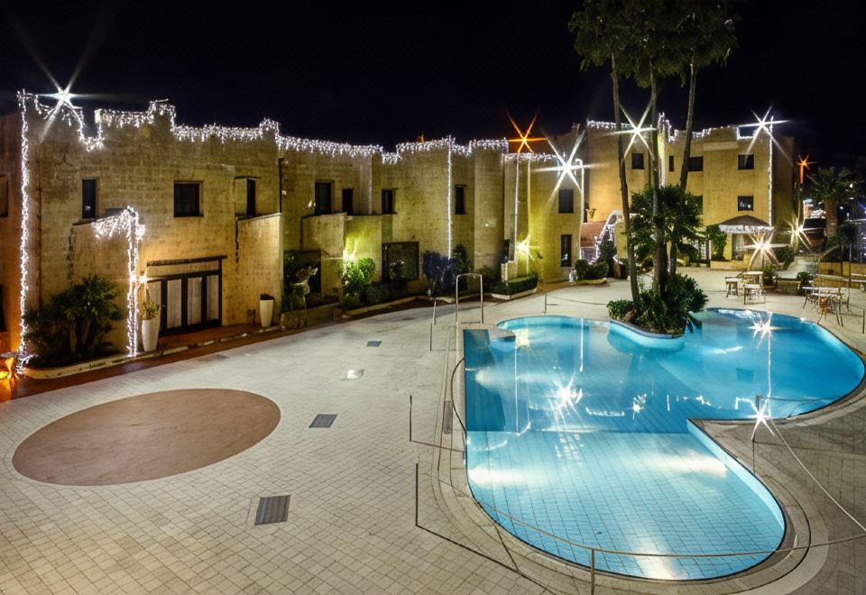 Grand Gul Beach Over view