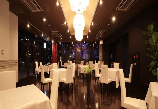 5. 선셋 뷰 호텔 ..