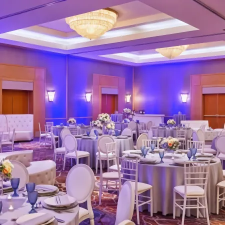 Hilton Los Angeles North-Glendale & Executive Meeting Center