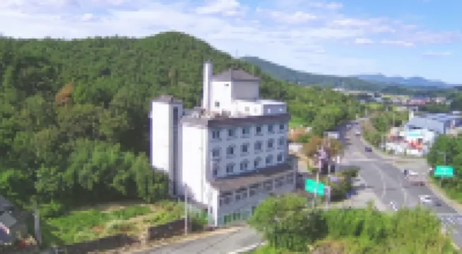 Hadong Seomjingang Hotel