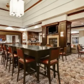 Homewood Suites by Hilton Toronto Airport Corporate Centre