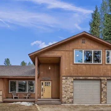 CJ's Lakeview Cabin HotTub Spotless! GameRoom Parking Stocked Kitchen
