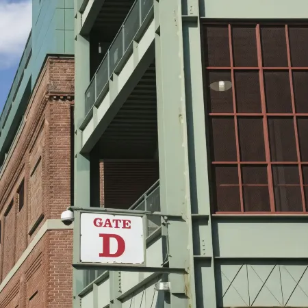 Courtyard Boston Natick Отели рядом с достопримечательностью «Фели Филд»