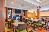 Fairfield Inn & Suites White Marsh Hotel a White Marsh