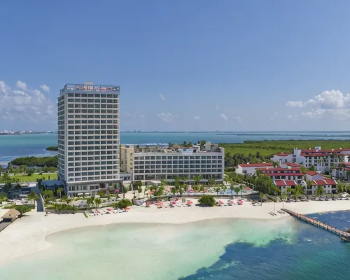 Breathless Cancun Soul Resort & Spa - Adults Only - All Inclusive Hotels near Torre Escenica