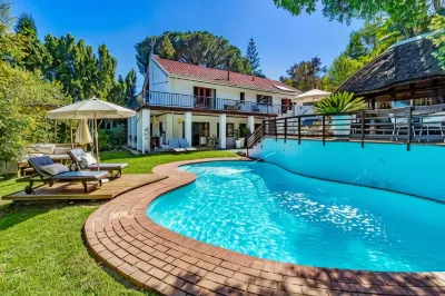 Villa Helderberg Hotels near Vergelegen Wine Estate