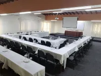 Hotel San Isidro Inn - Bãi đậu xe