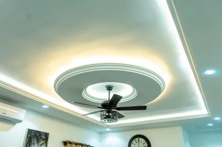 Charming 2-bedroom apartment in gorgeous Lomé with AC, WiFi agent security