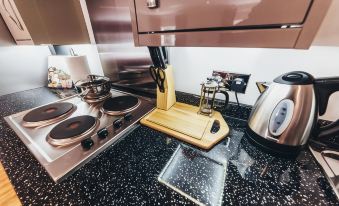 The Stay Company, Friar Gate