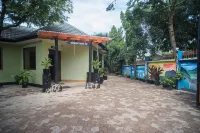 Arusha Giraffe Lodge